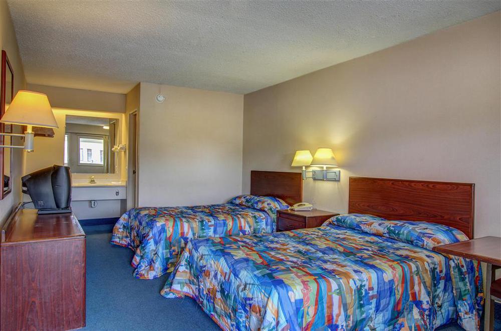 Red Roof Inn St Louis - Florissant Room photo