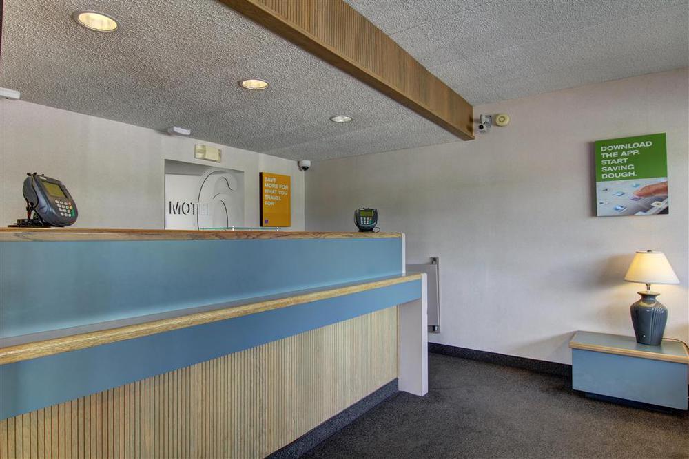 Red Roof Inn St Louis - Florissant Interior photo